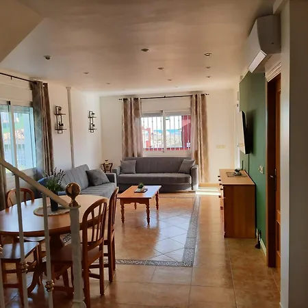 Urbanizacion Miramar Holiday home *